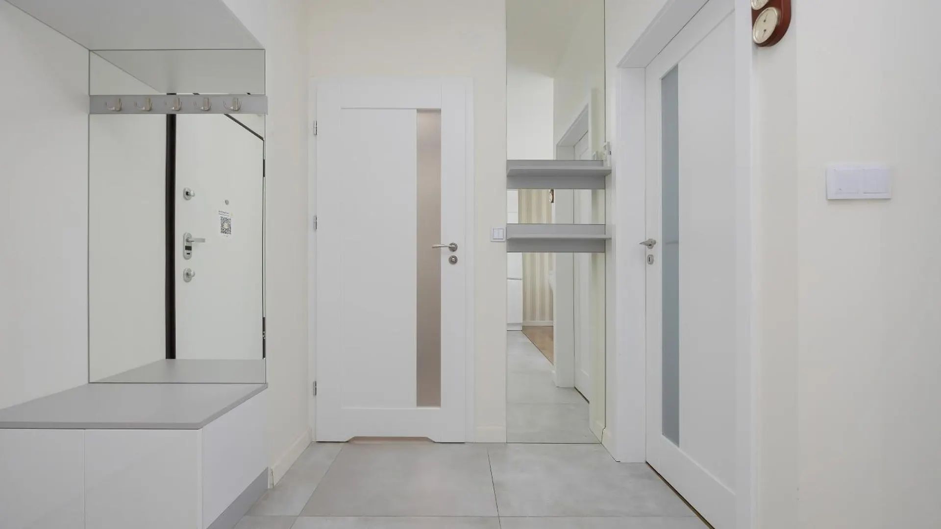 Woronicza Apartment By Solarento Varsovia