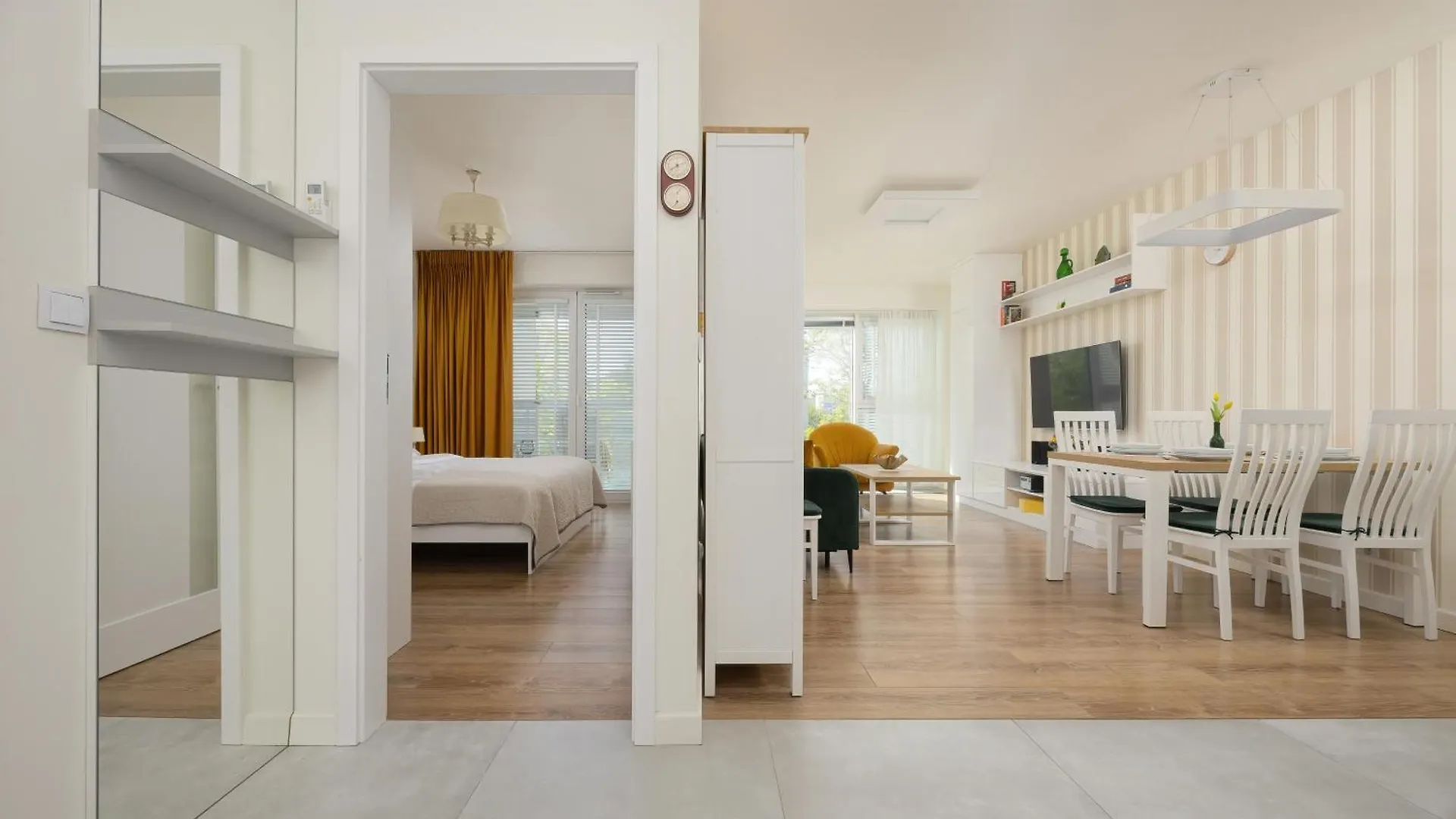 Woronicza Apartment By Solarento Varsovia